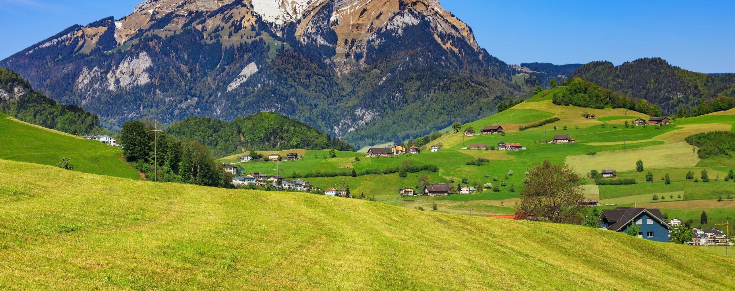 Hellsehen in Stans: Tradition, Spiritualität & Beratung